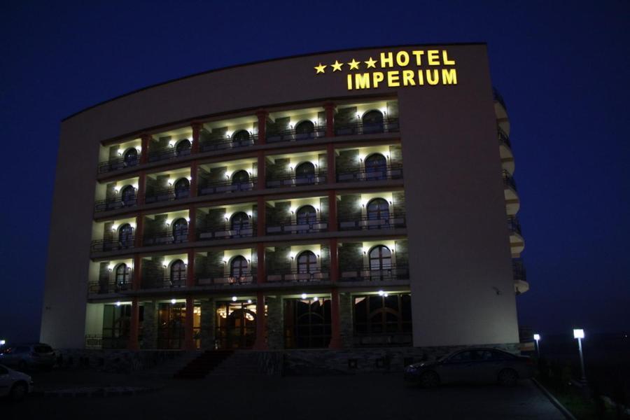 Hotel Imperium スチャヴァ エクステリア 写真