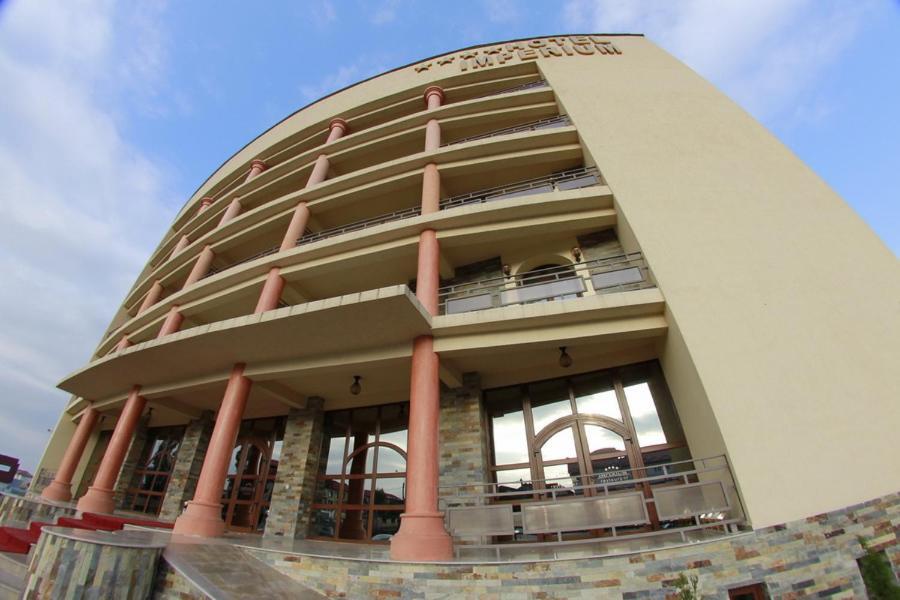 Hotel Imperium スチャヴァ エクステリア 写真