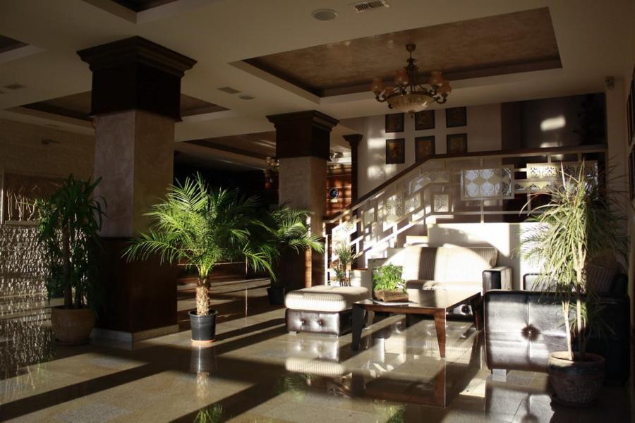 Hotel Imperium スチャヴァ エクステリア 写真